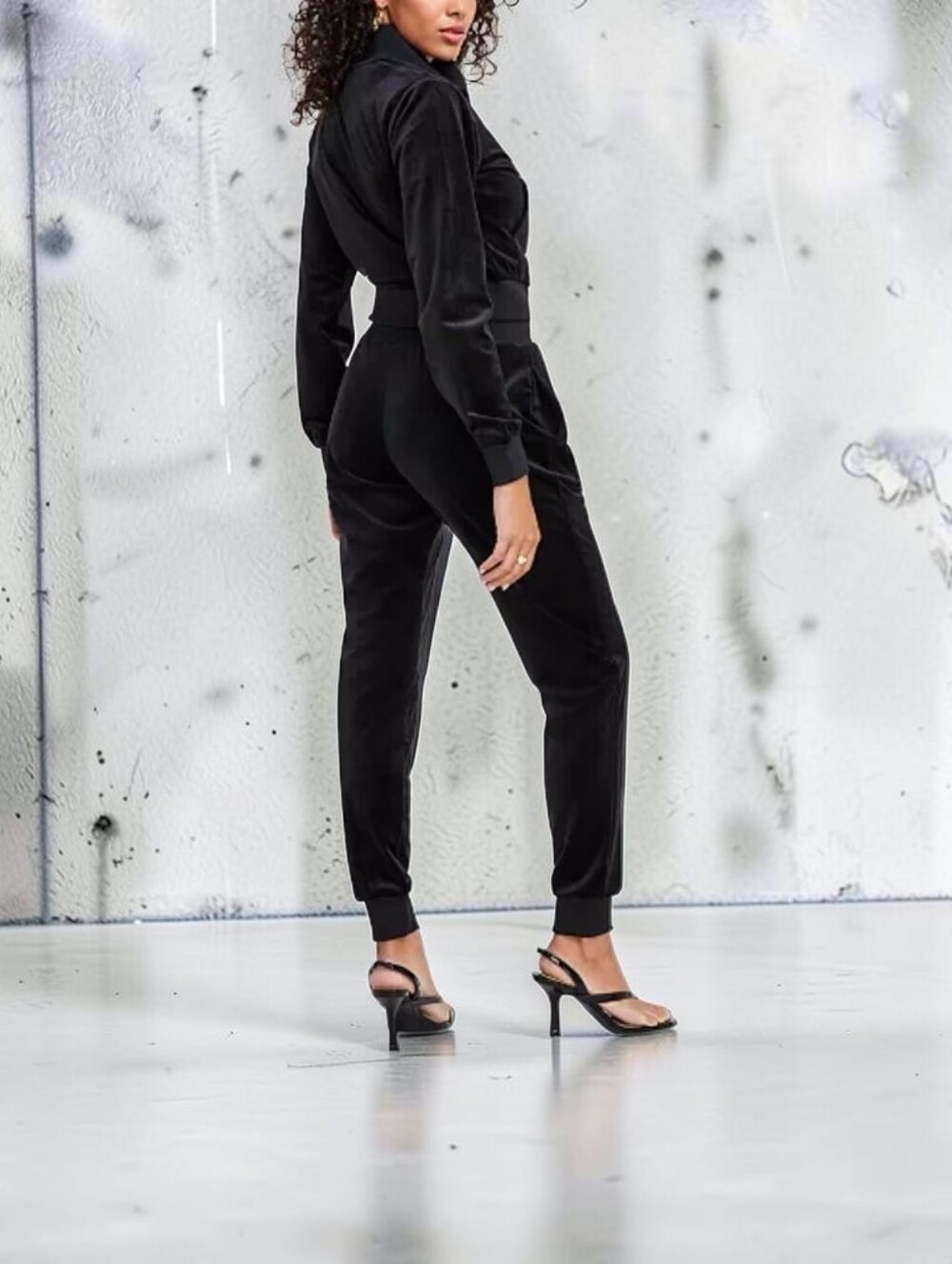 Guess Women's Full-Zip Couture Jacket & Pull-On Jogger Pants sz XL Black SET
